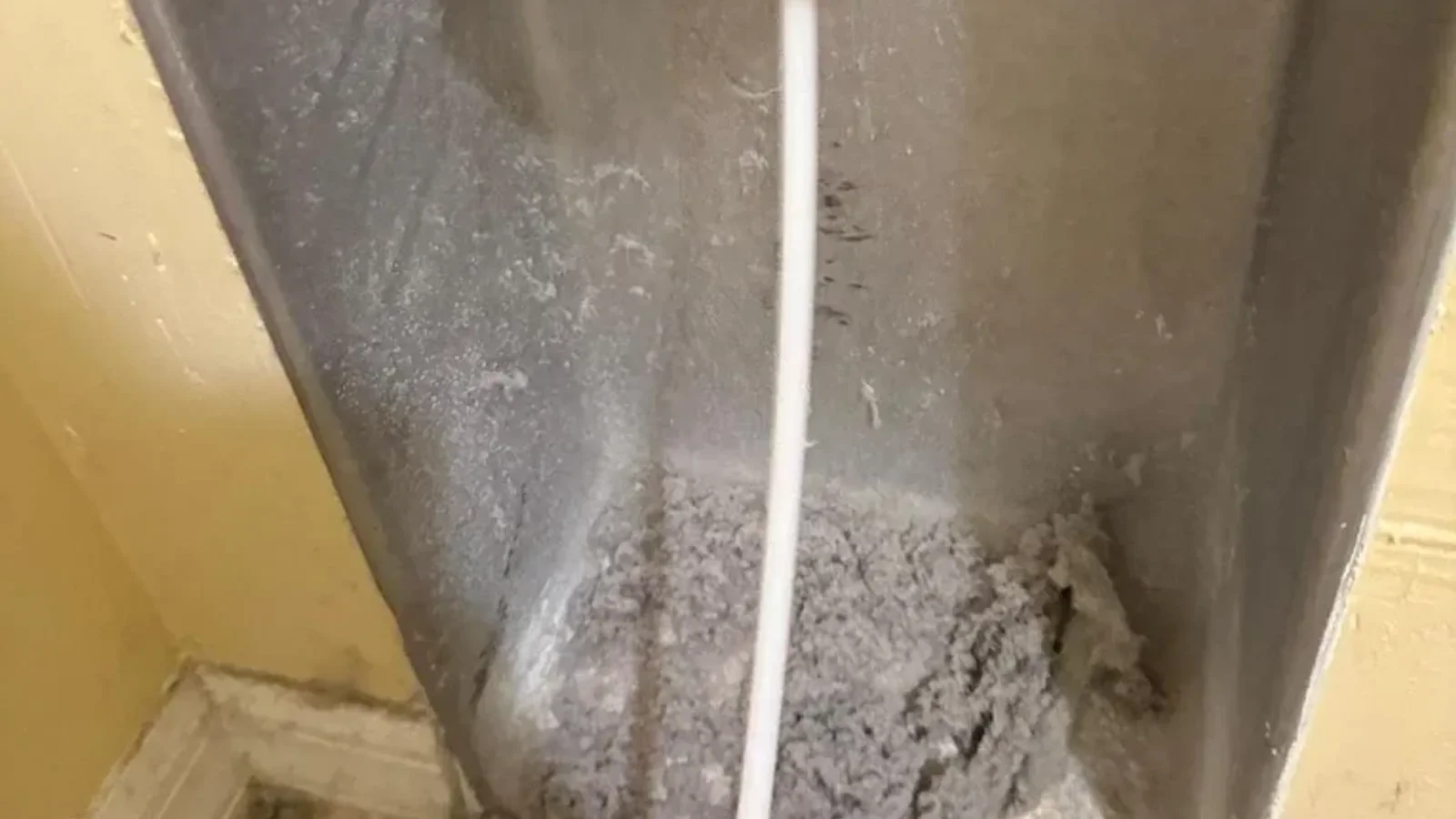 Dryer Vent Cleaning in Jupiter, FL: Signs & Fire Risk